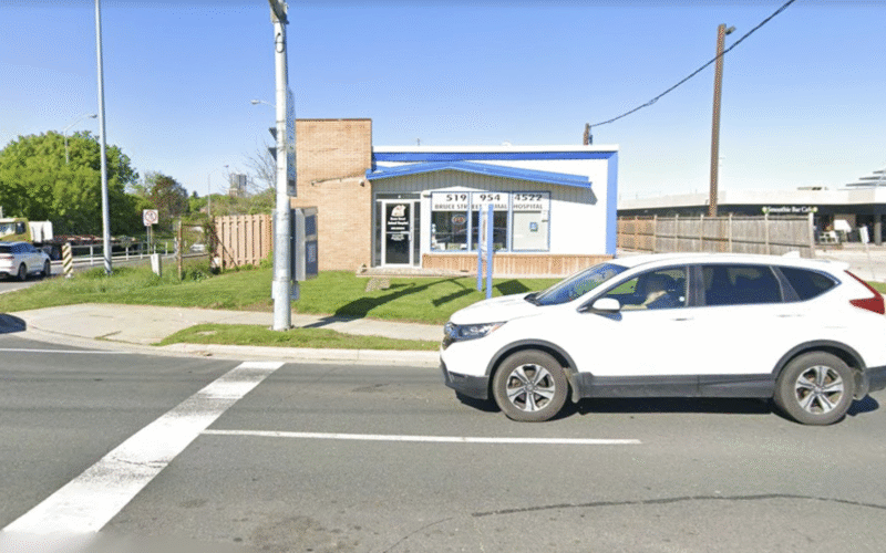 Bruce Street Animal Hospital