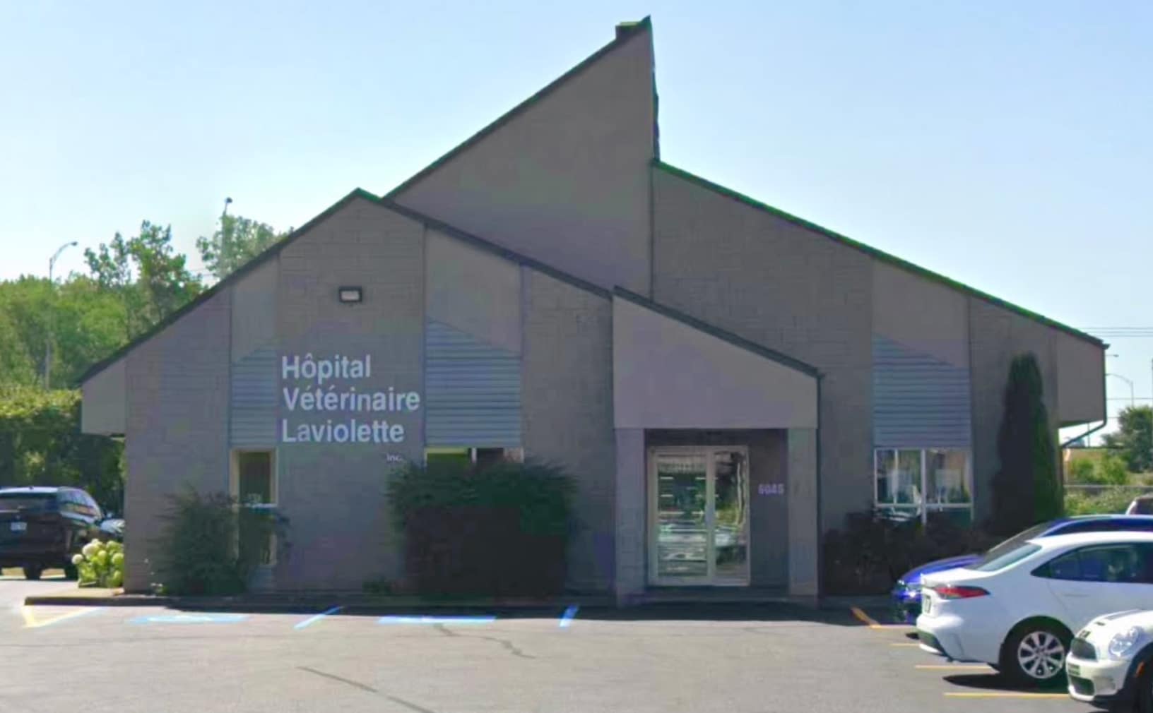 Veterinary Hospital Laviolette