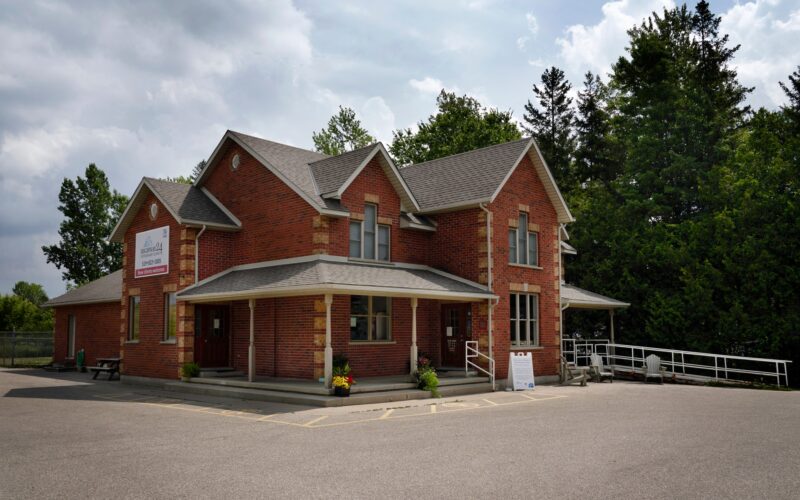 Highway 24 Veterinary Clinic